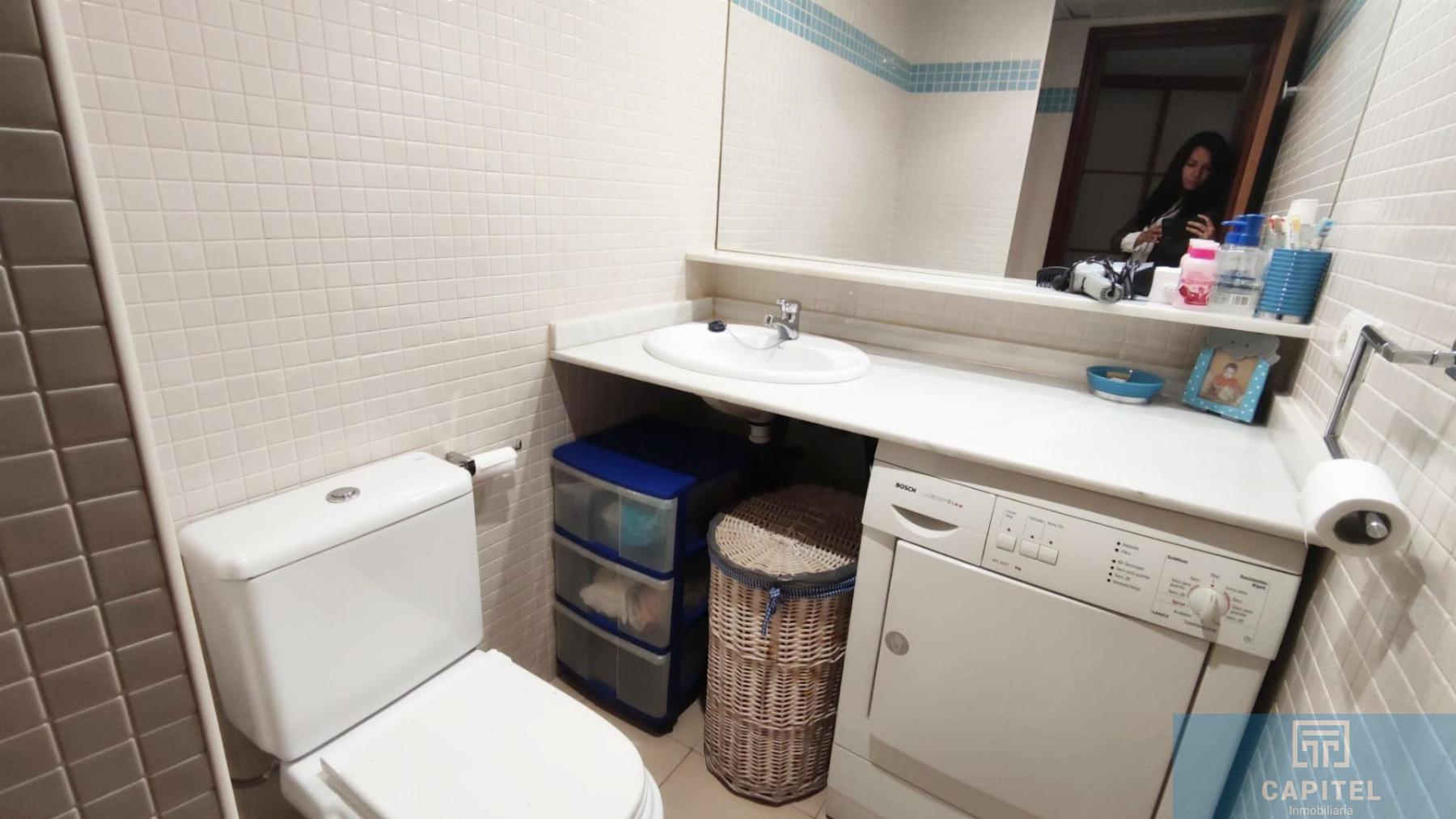 For sale of flat in Córdoba