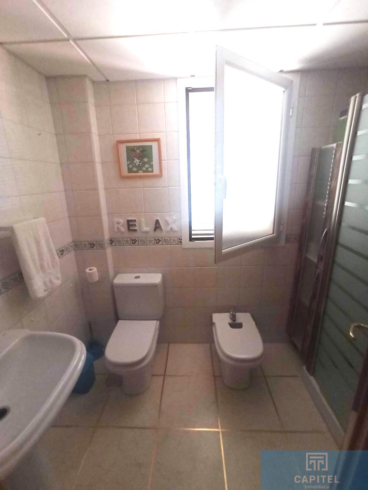 For sale of chalet in Córdoba