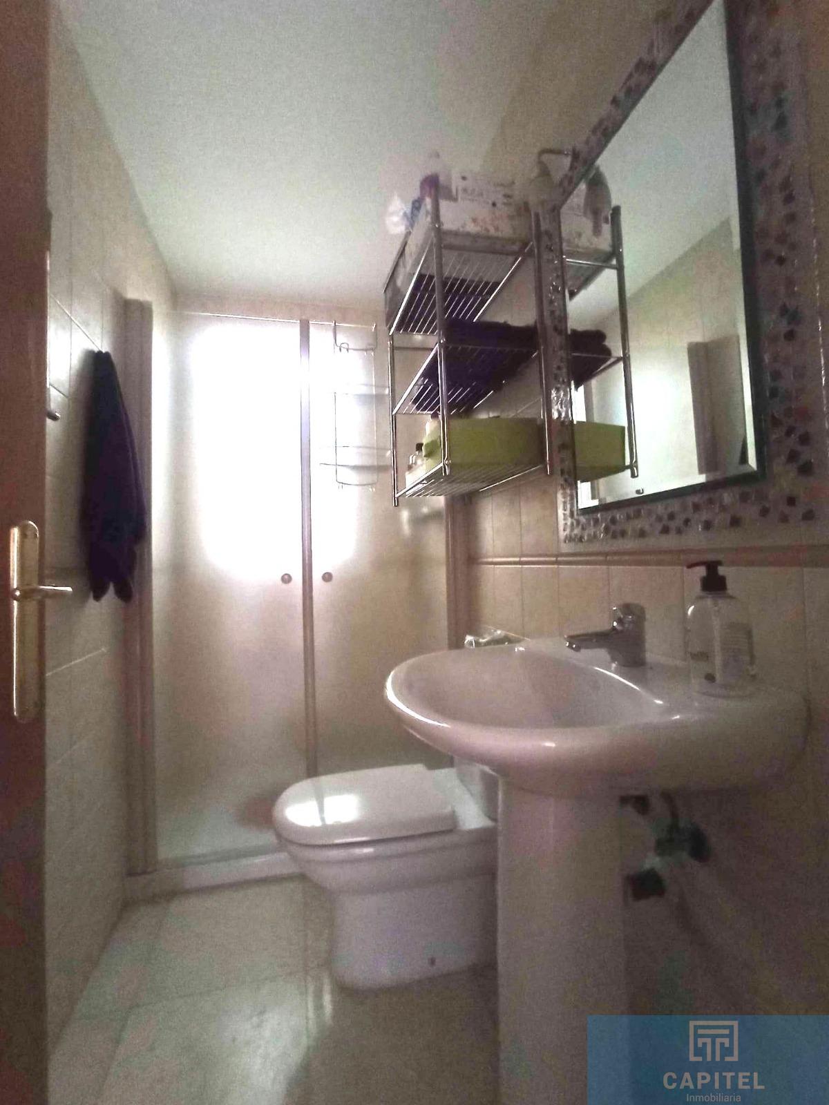 For sale of chalet in Córdoba