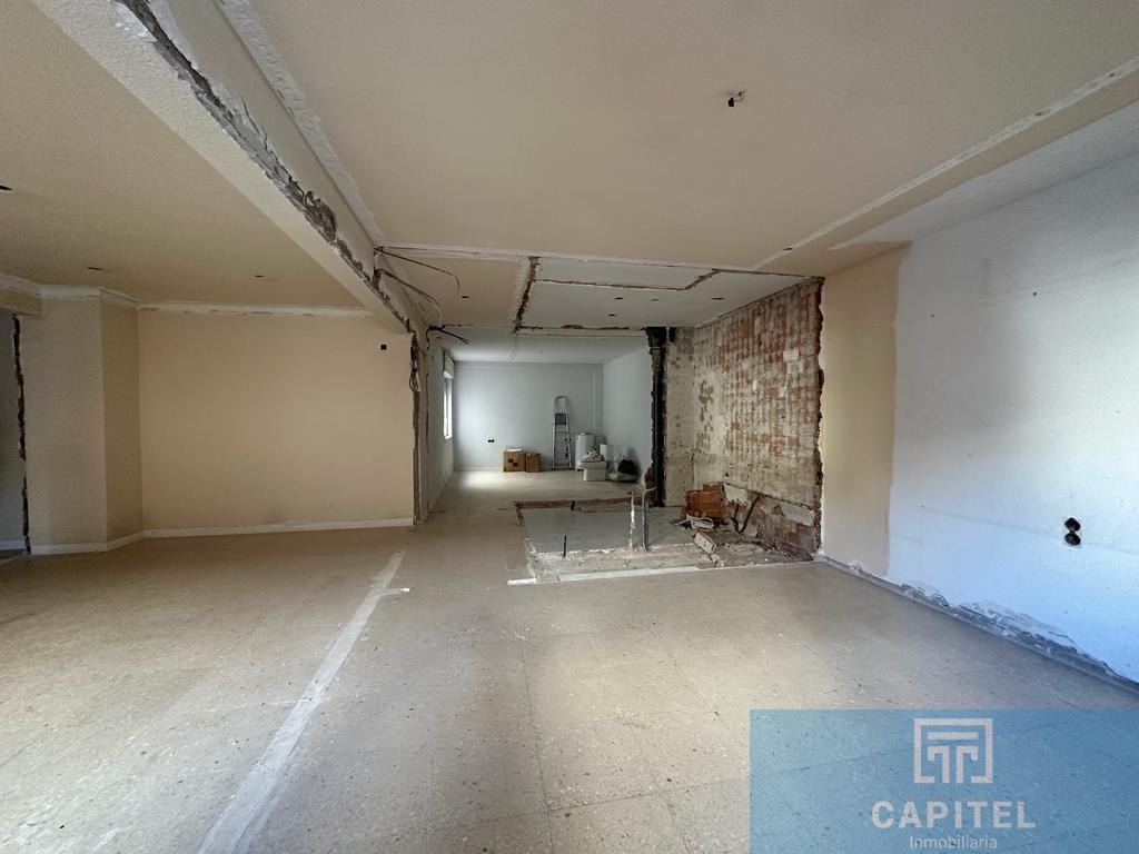 For sale of flat in Córdoba