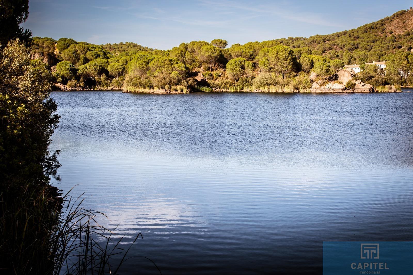 For sale of land in Córdoba