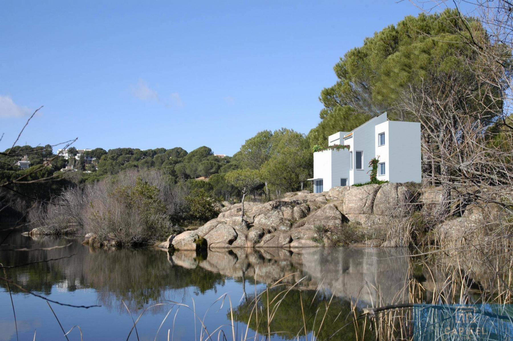 For sale of land in Córdoba