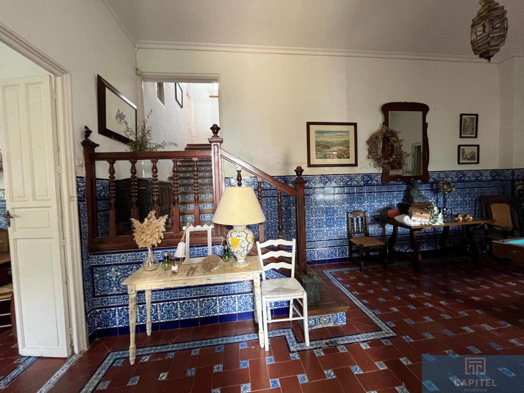 For sale of chalet in Córdoba