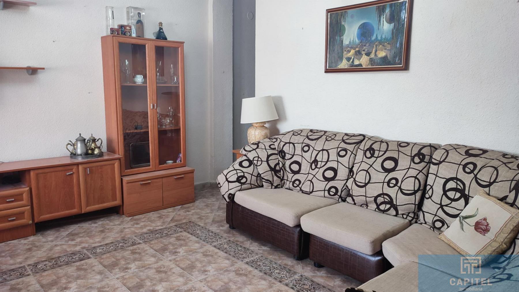 For sale of flat in Córdoba