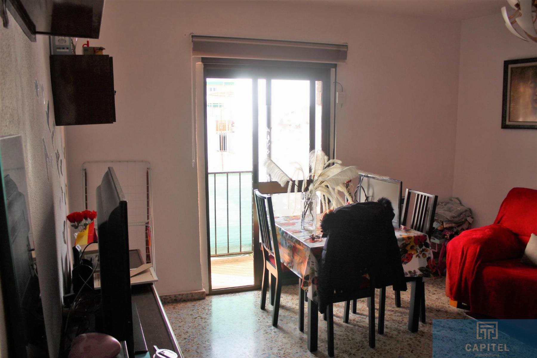For sale of flat in Córdoba