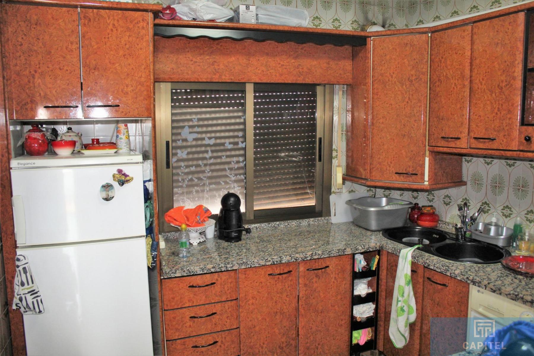 For sale of flat in Córdoba
