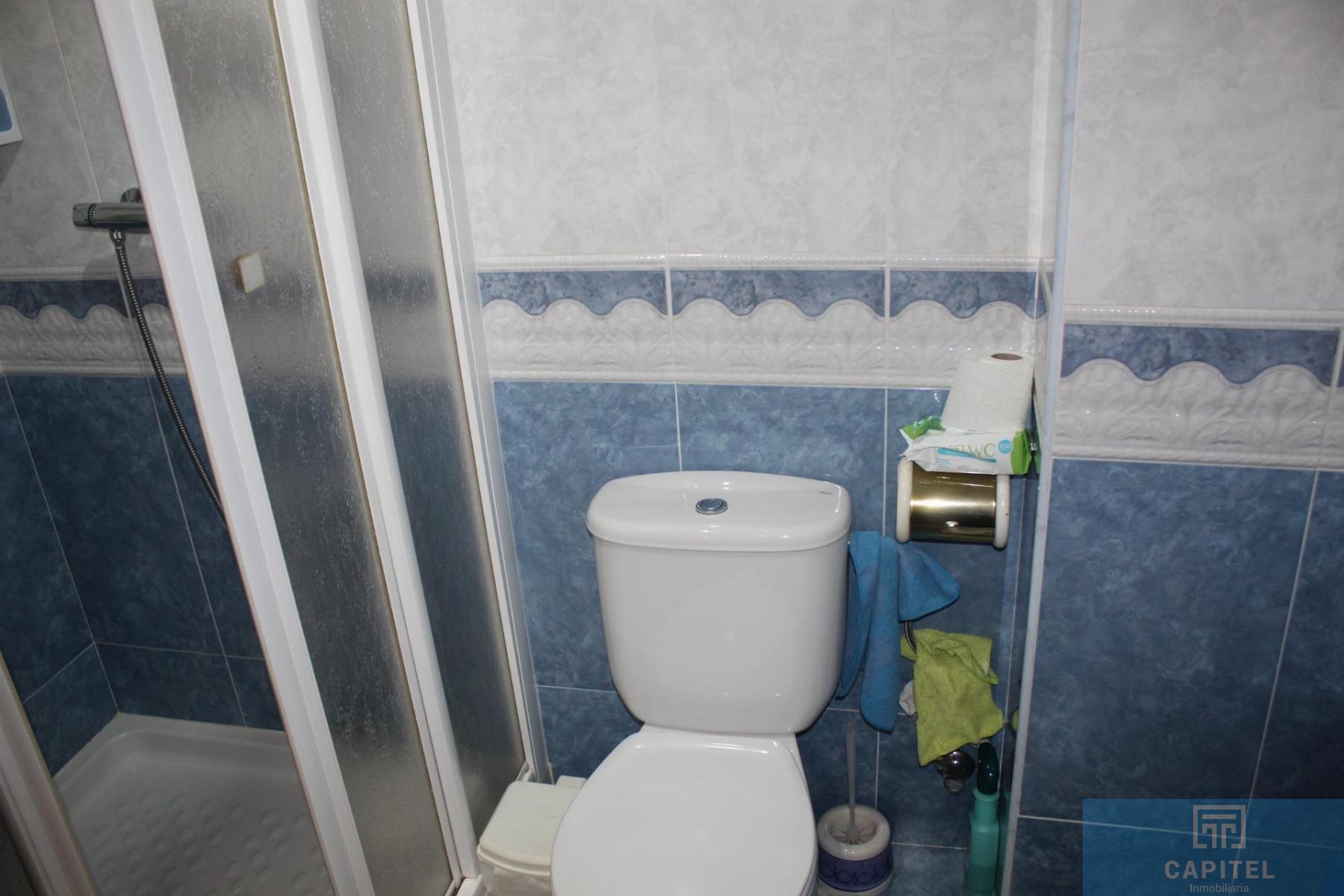 For sale of flat in Córdoba