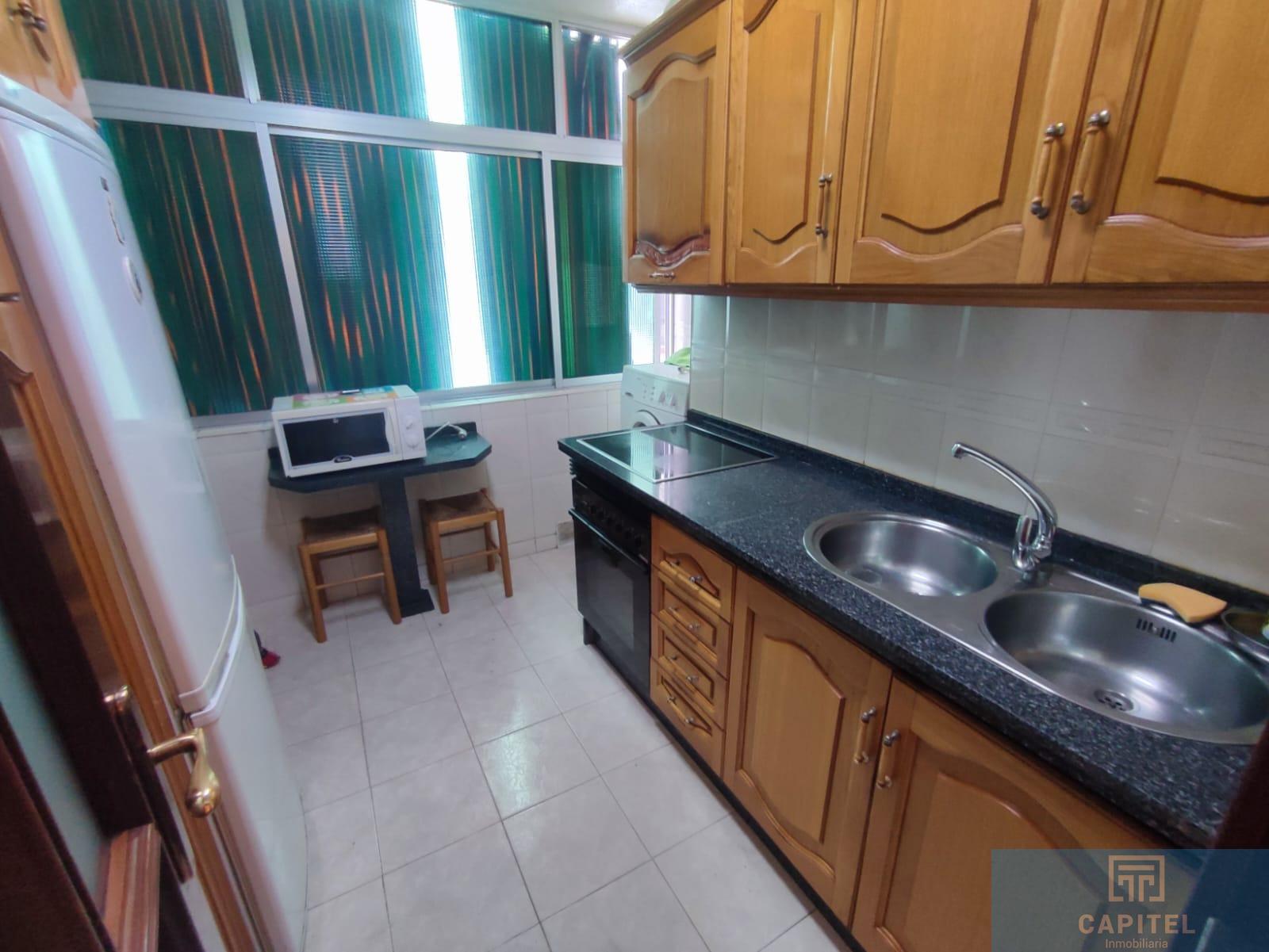For sale of flat in Córdoba