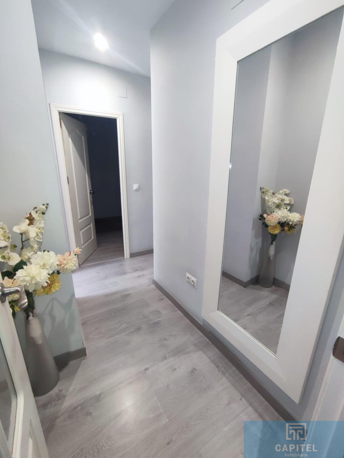 For sale of flat in Córdoba