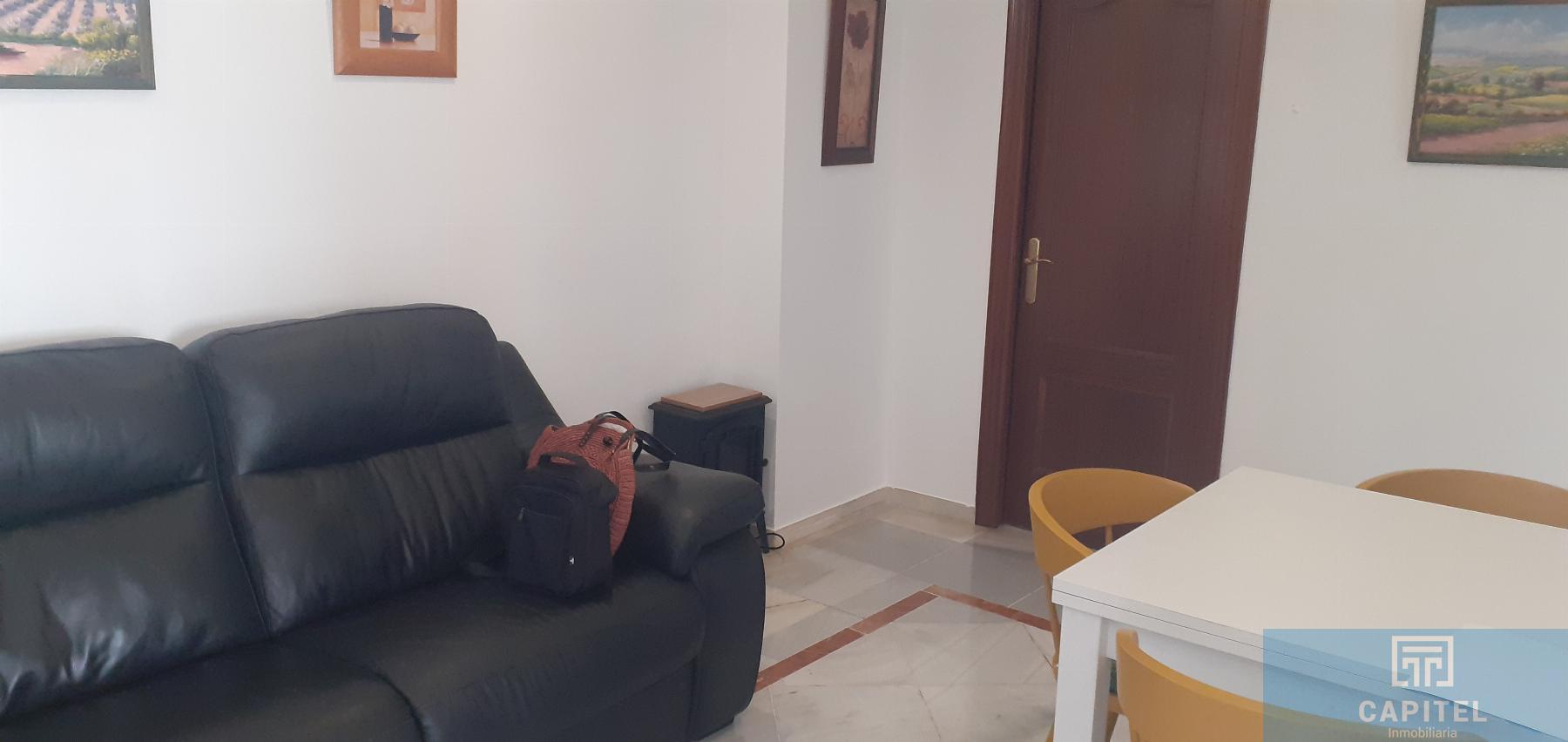 For sale of flat in Córdoba