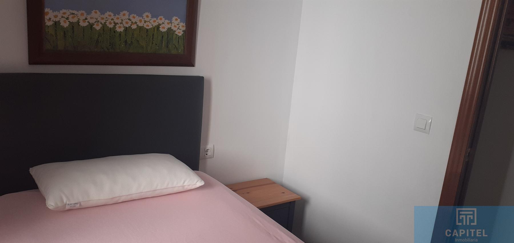 For sale of flat in Córdoba