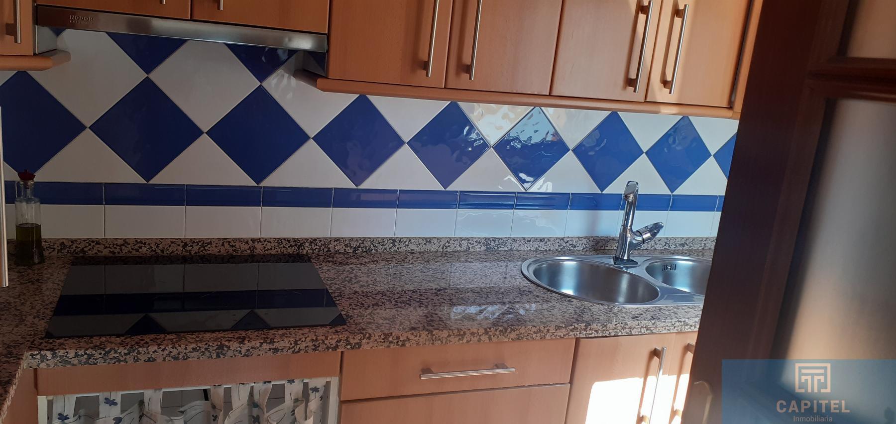 For sale of flat in Córdoba