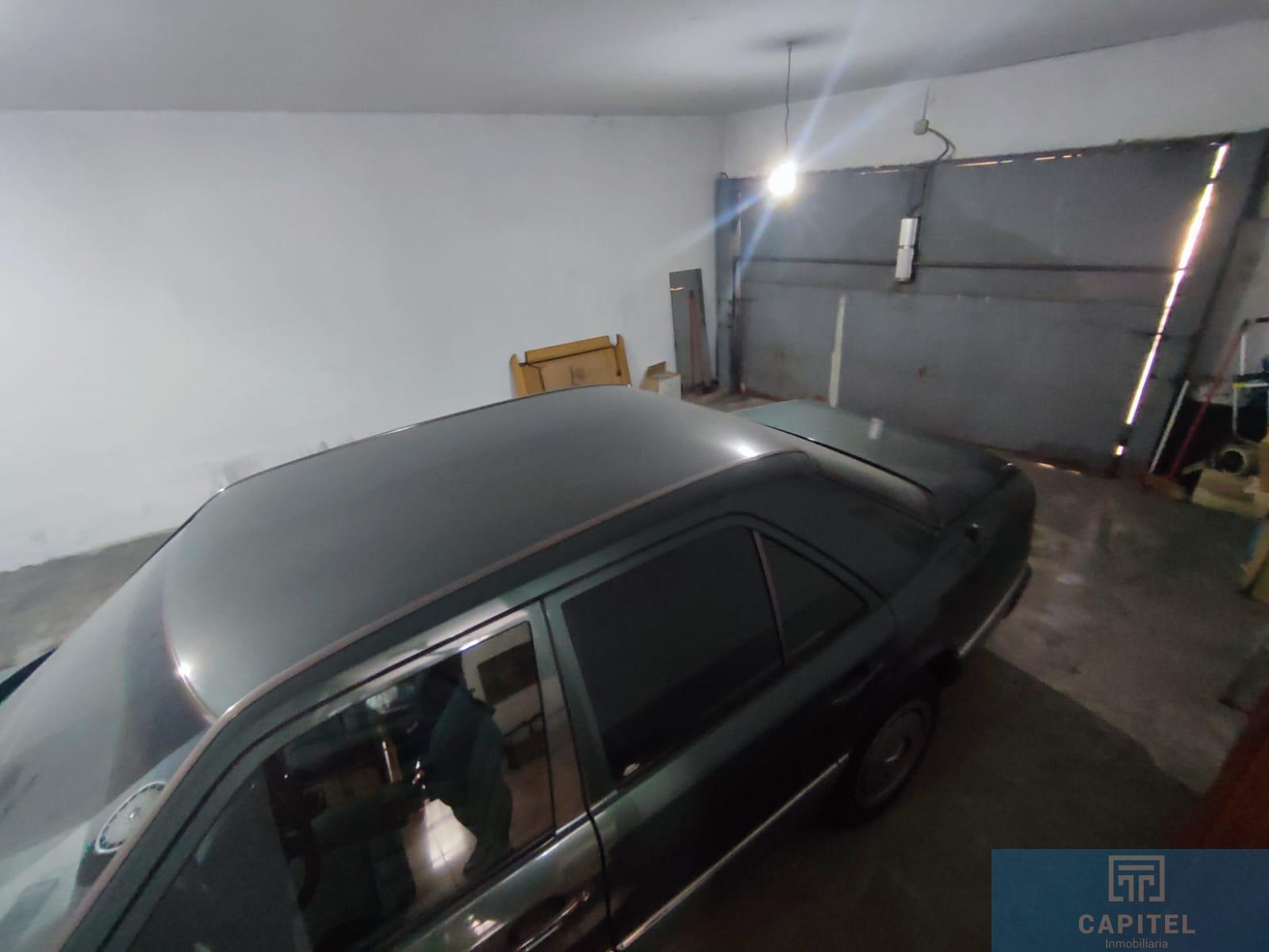 For sale of flat in Córdoba