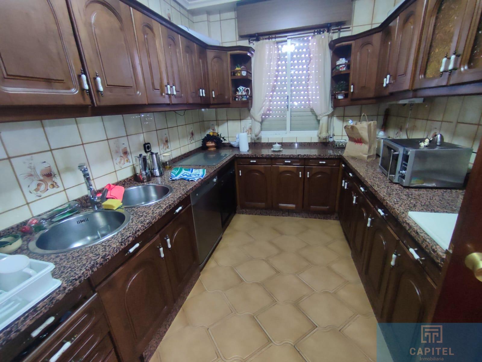 For sale of flat in Córdoba