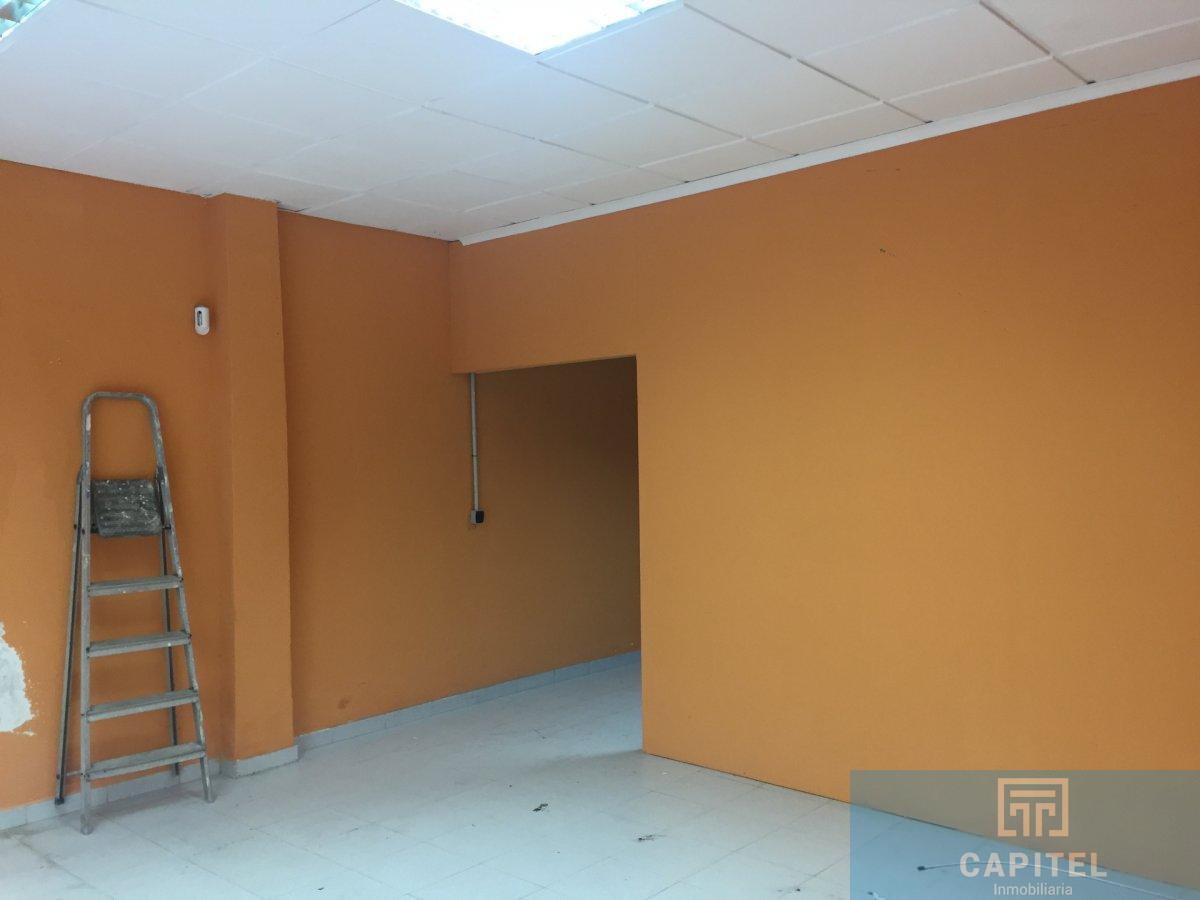 For rent of commercial in Córdoba