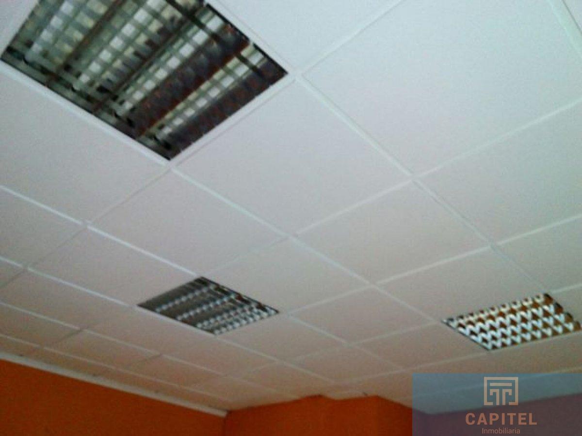 For rent of commercial in Córdoba