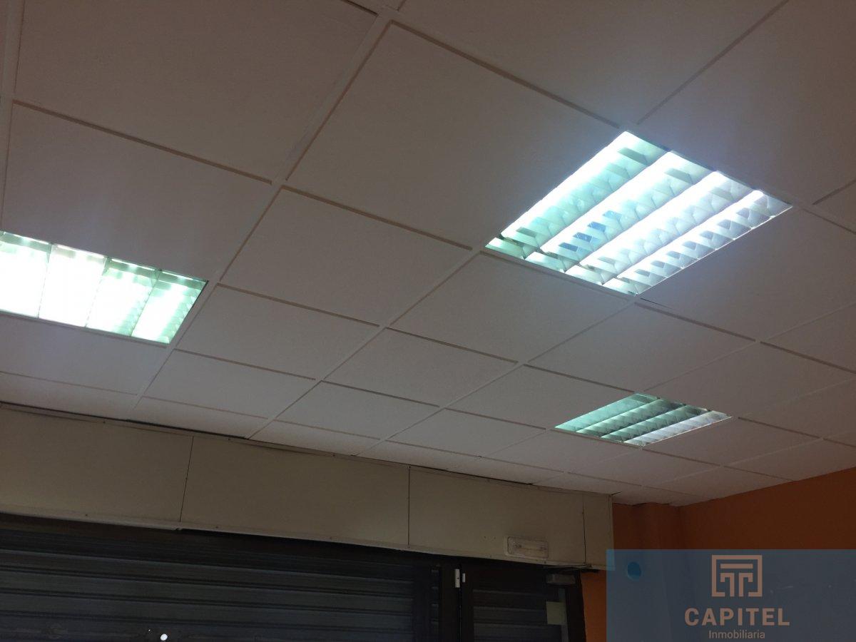 For rent of commercial in Córdoba