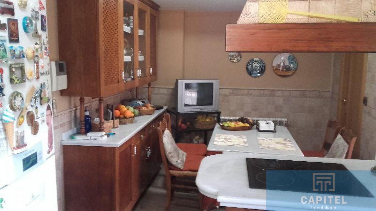 For sale of chalet in Córdoba