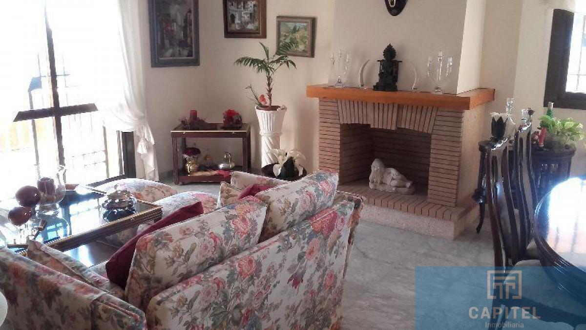 For sale of chalet in Córdoba