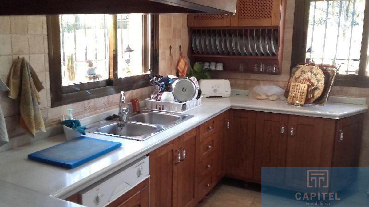 For sale of chalet in Córdoba