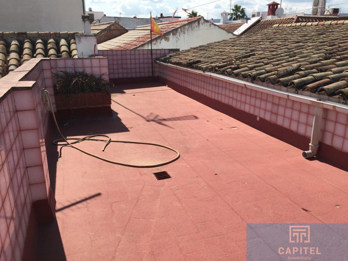 For sale of house in Córdoba