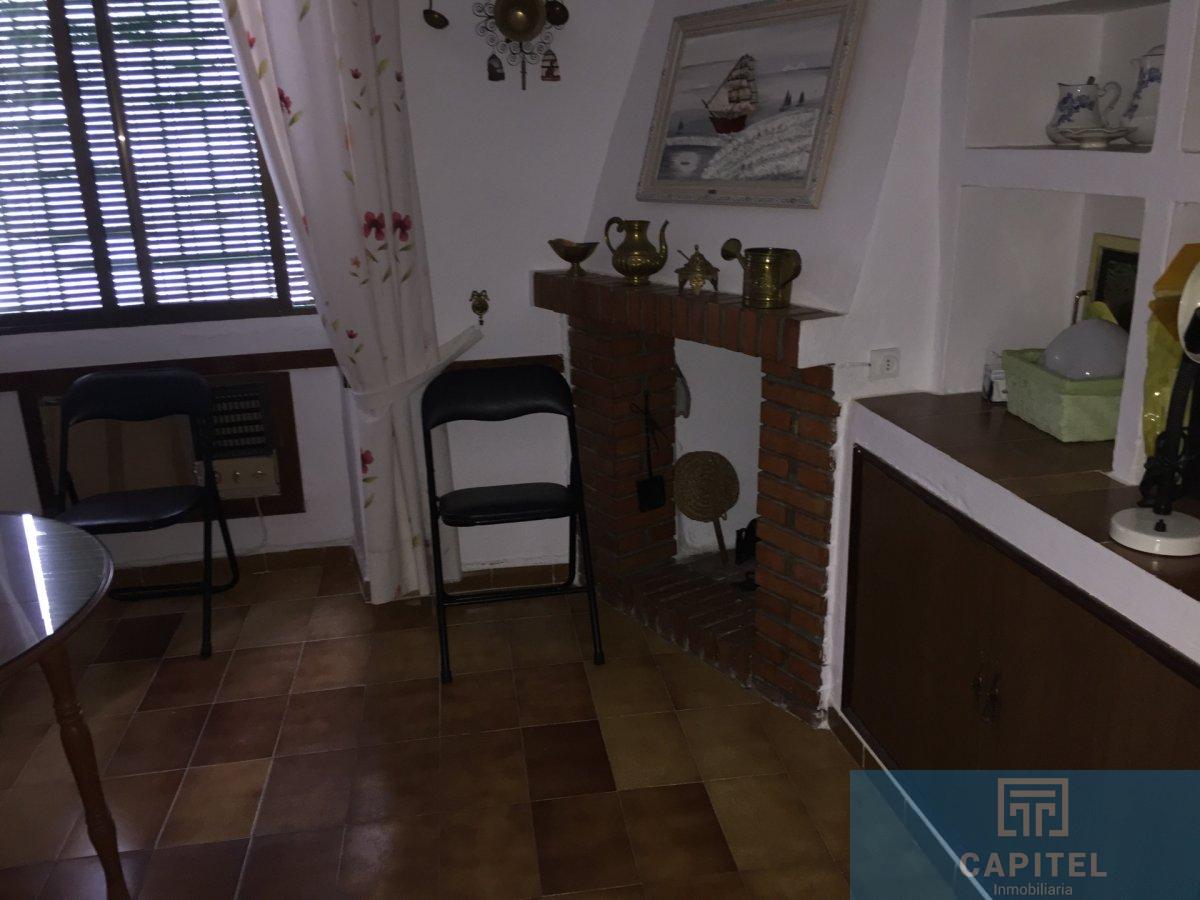 For sale of house in Córdoba