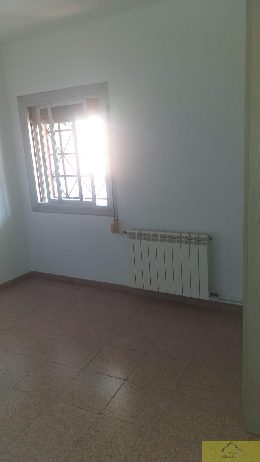 For sale of flat in Santa Coloma de Gramanet