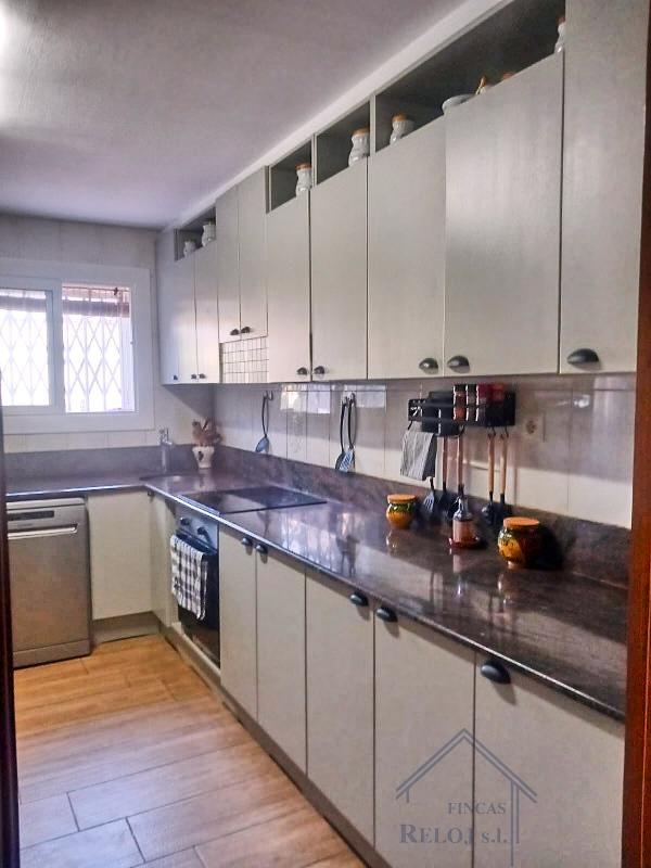 Venta de piso en Santa Coloma de Gramanet