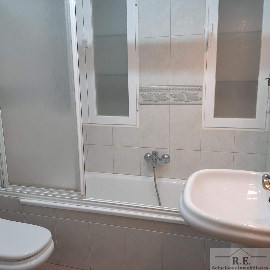For sale of apartment in Torrijos