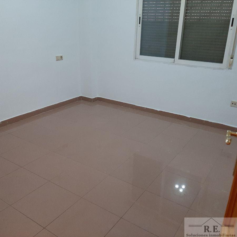 For sale of apartment in Torrijos