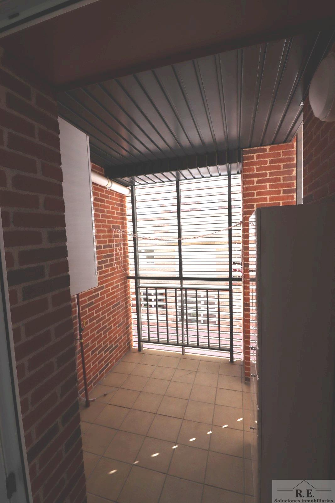 For rent of duplex in Madrid