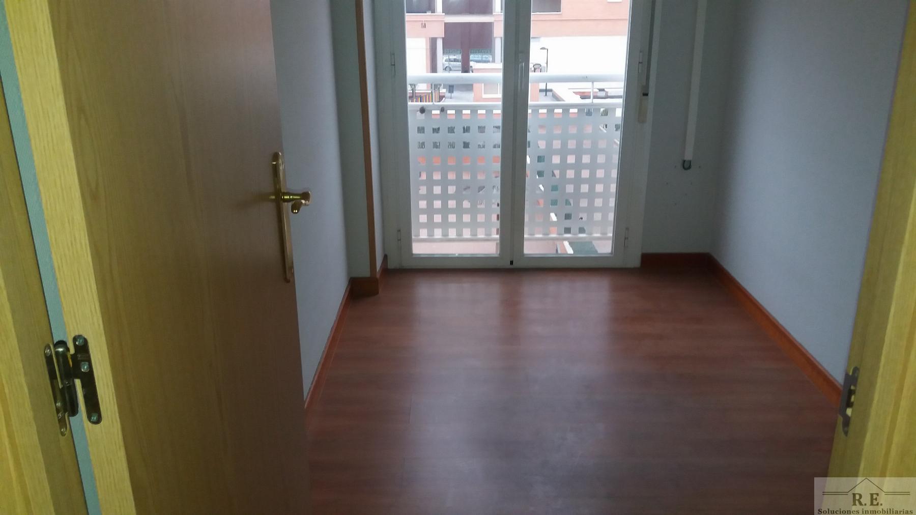 For rent of office in Madrid