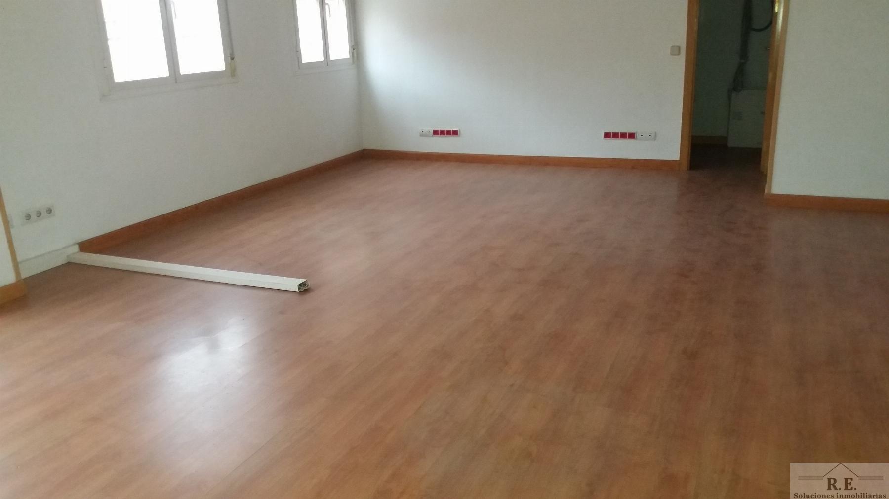 For rent of office in Madrid