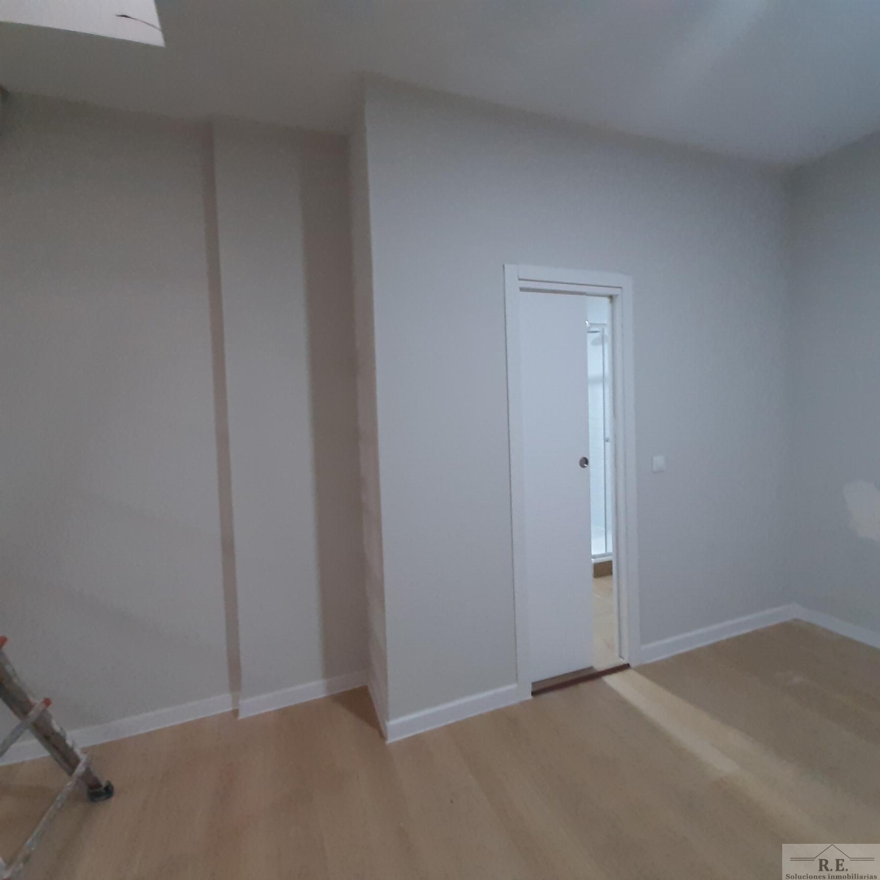 For sale of apartment in San Sebastián de los Reyes