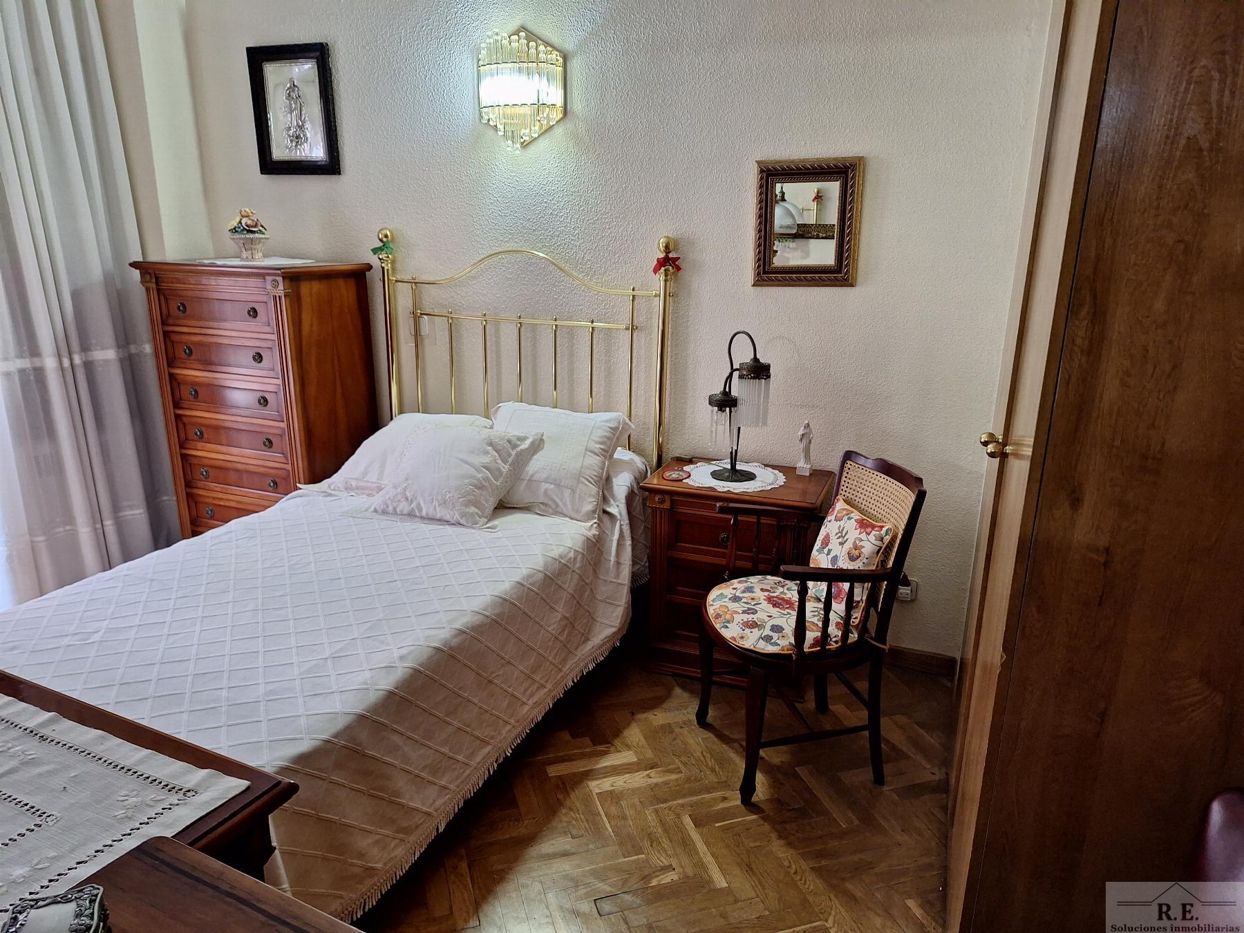 For sale of flat in Madrid