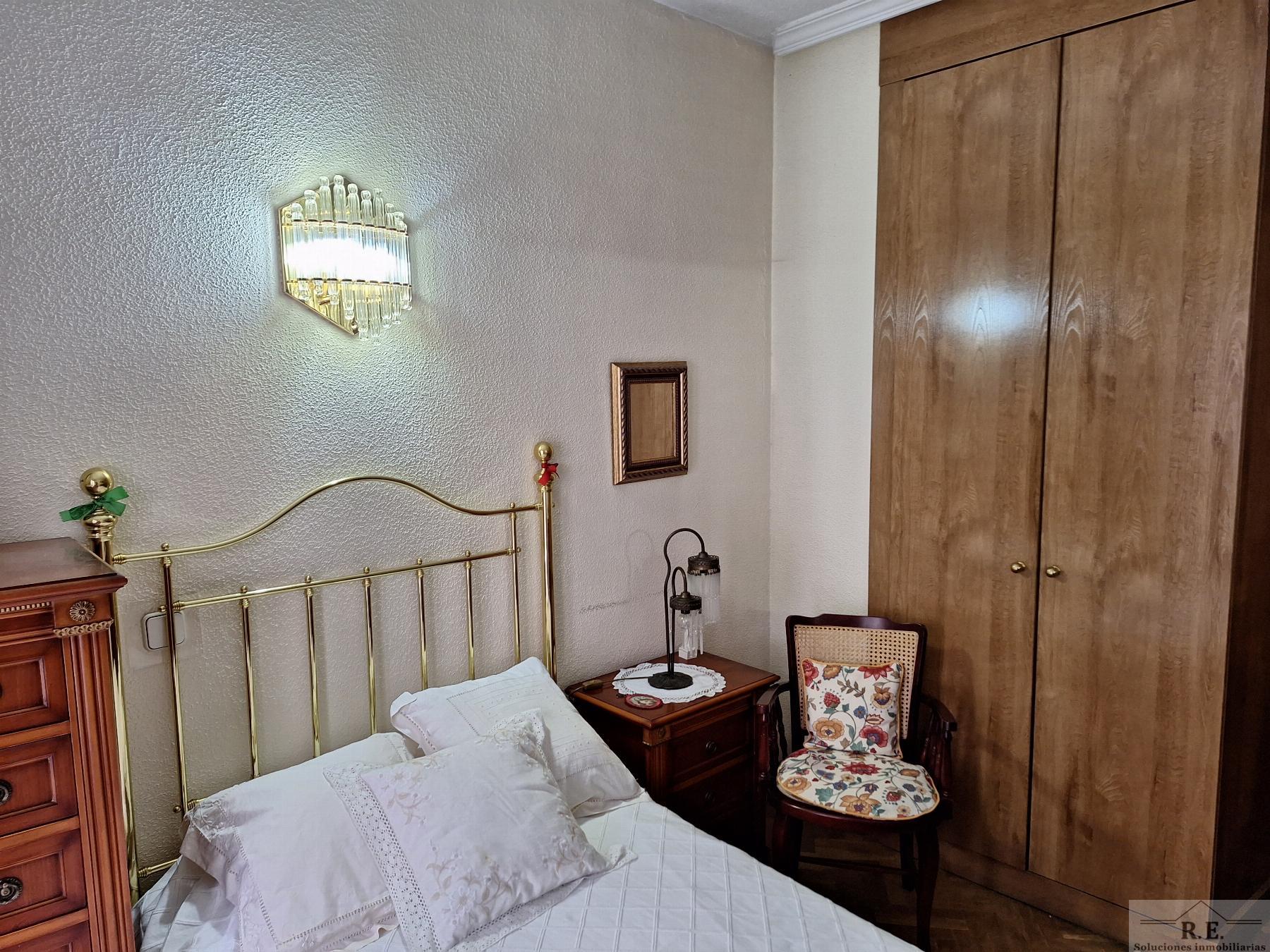 For sale of flat in Madrid