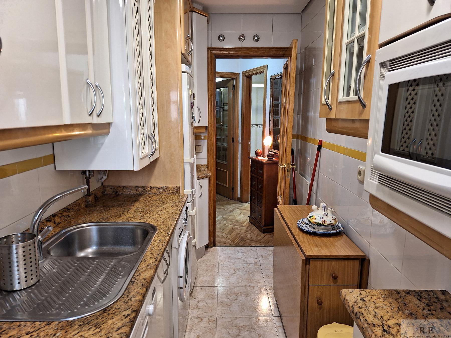 For sale of flat in Madrid