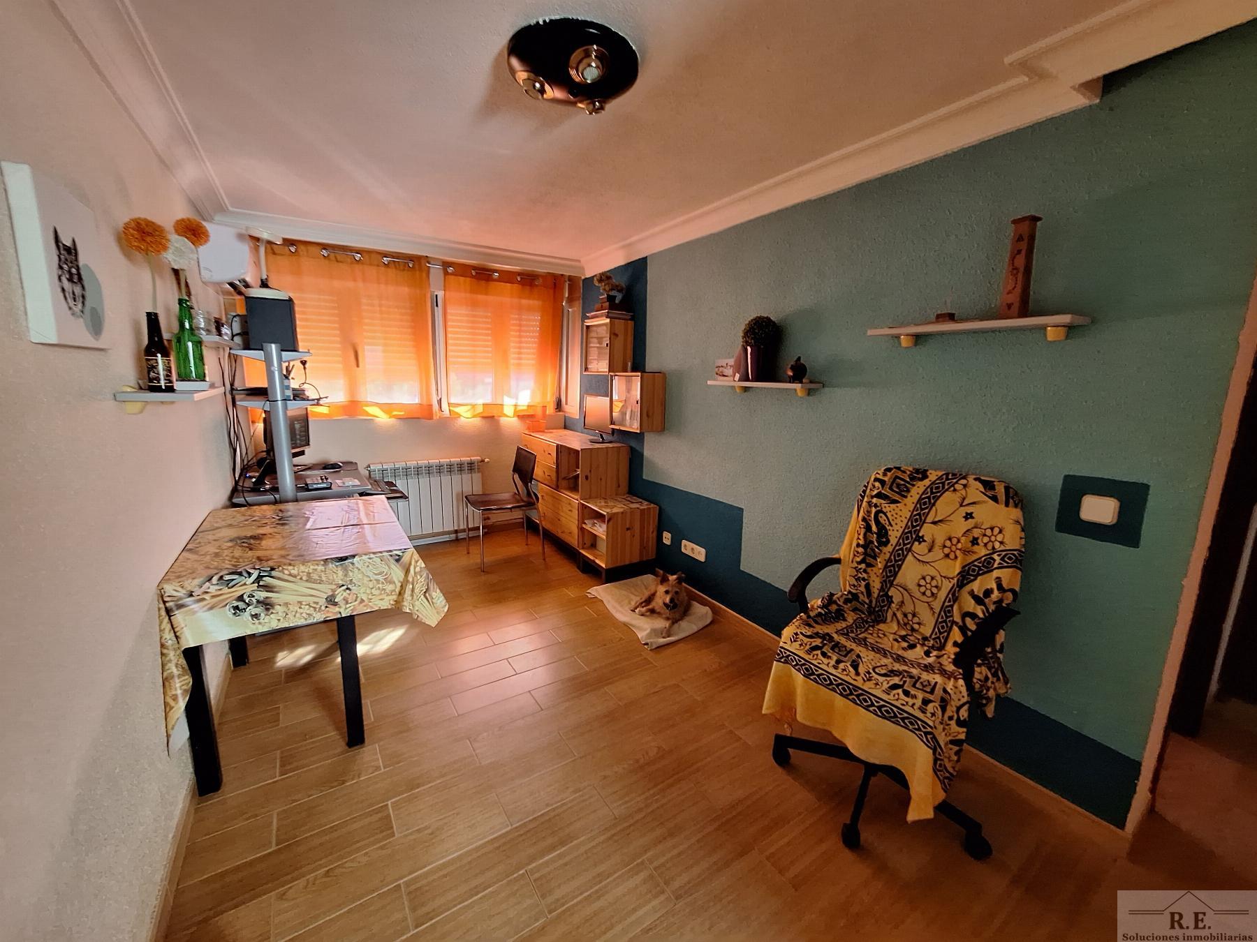 For sale of flat in Madrid
