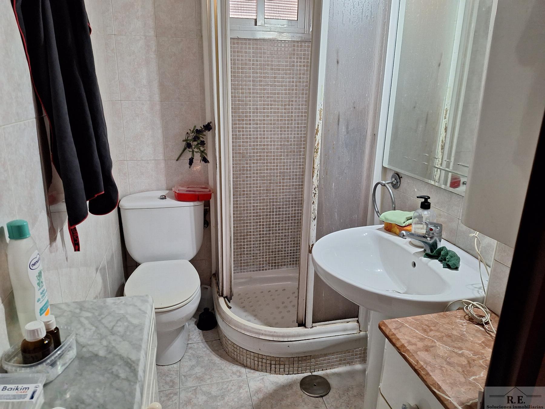 For sale of flat in Madrid