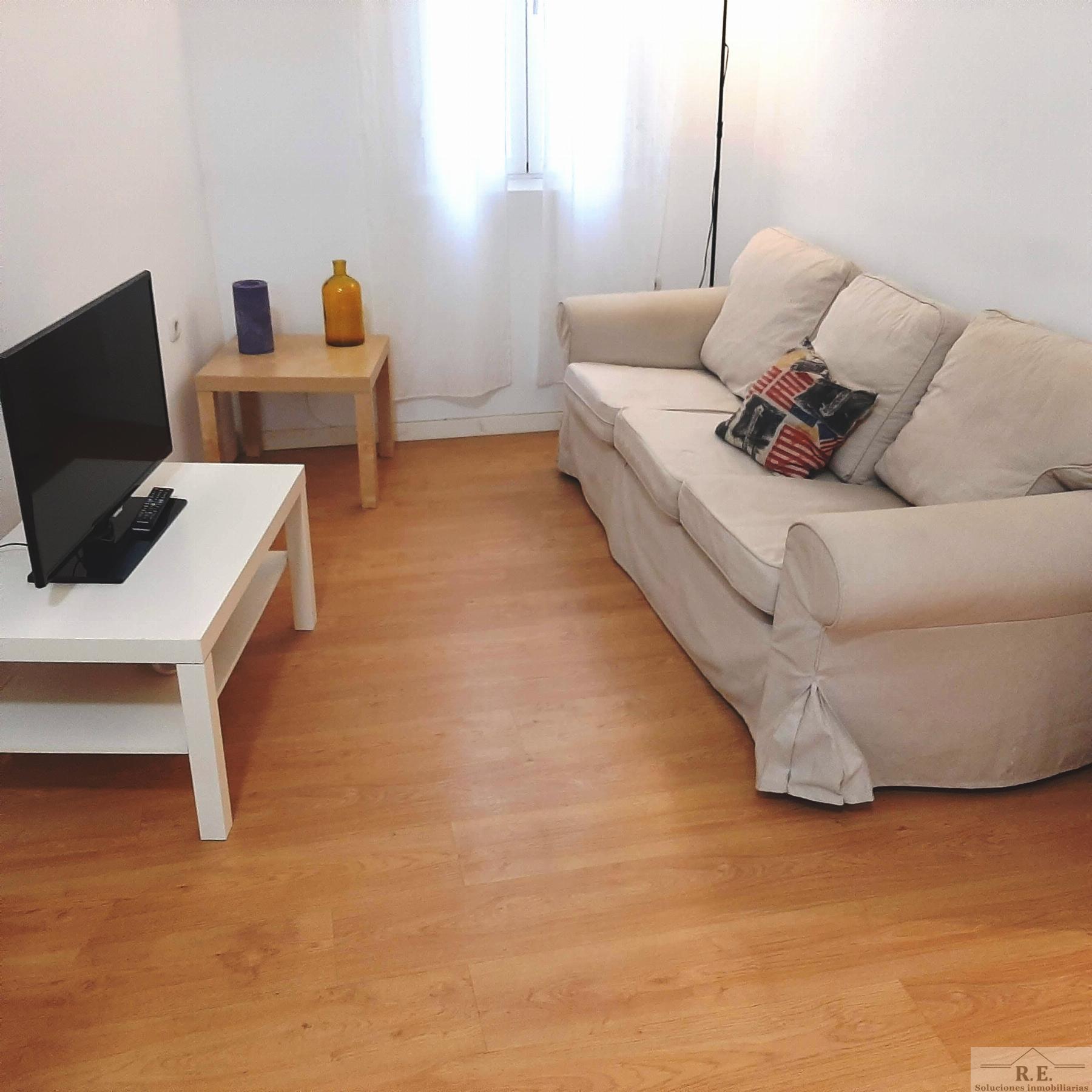 For sale of apartment in Madrid