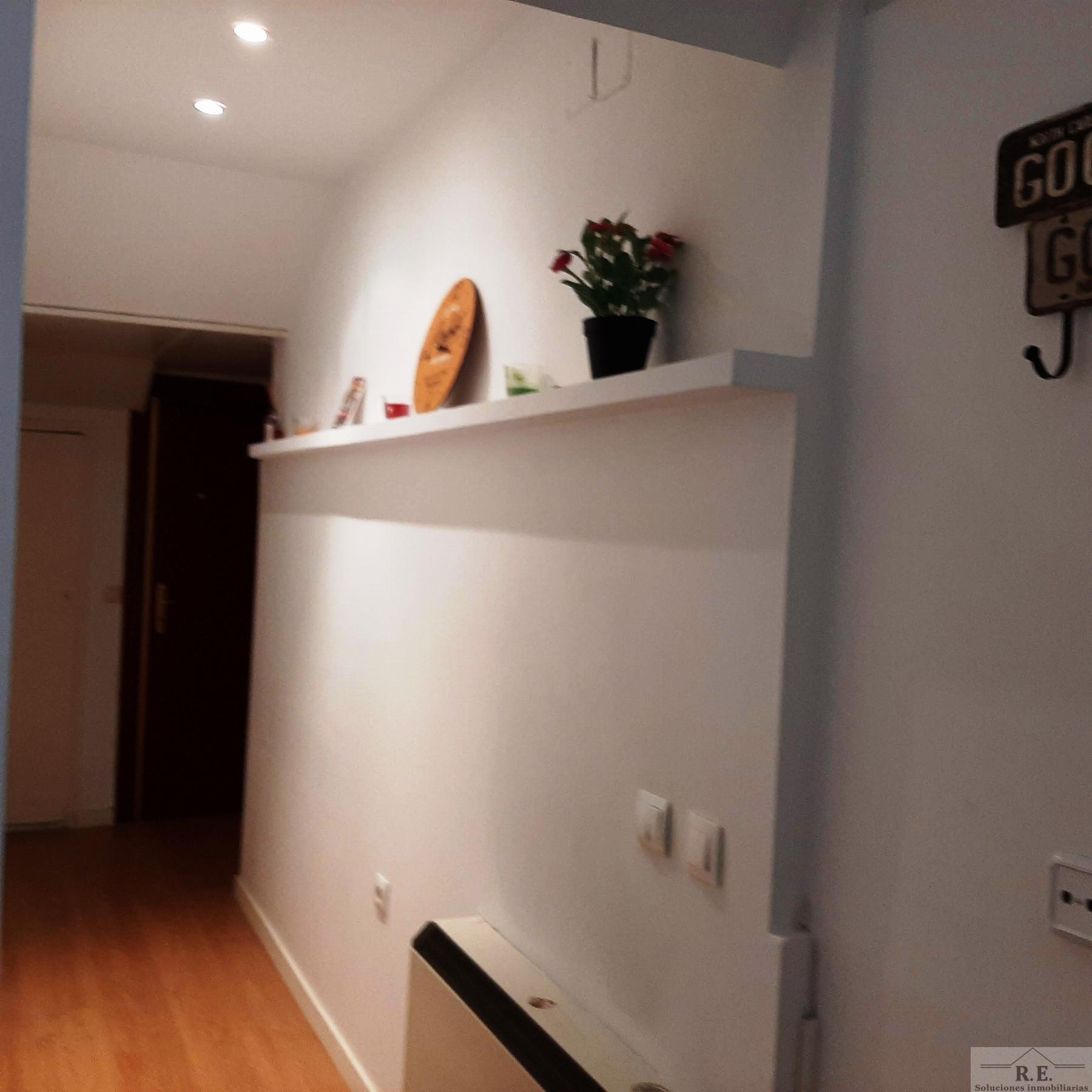 For sale of apartment in Madrid