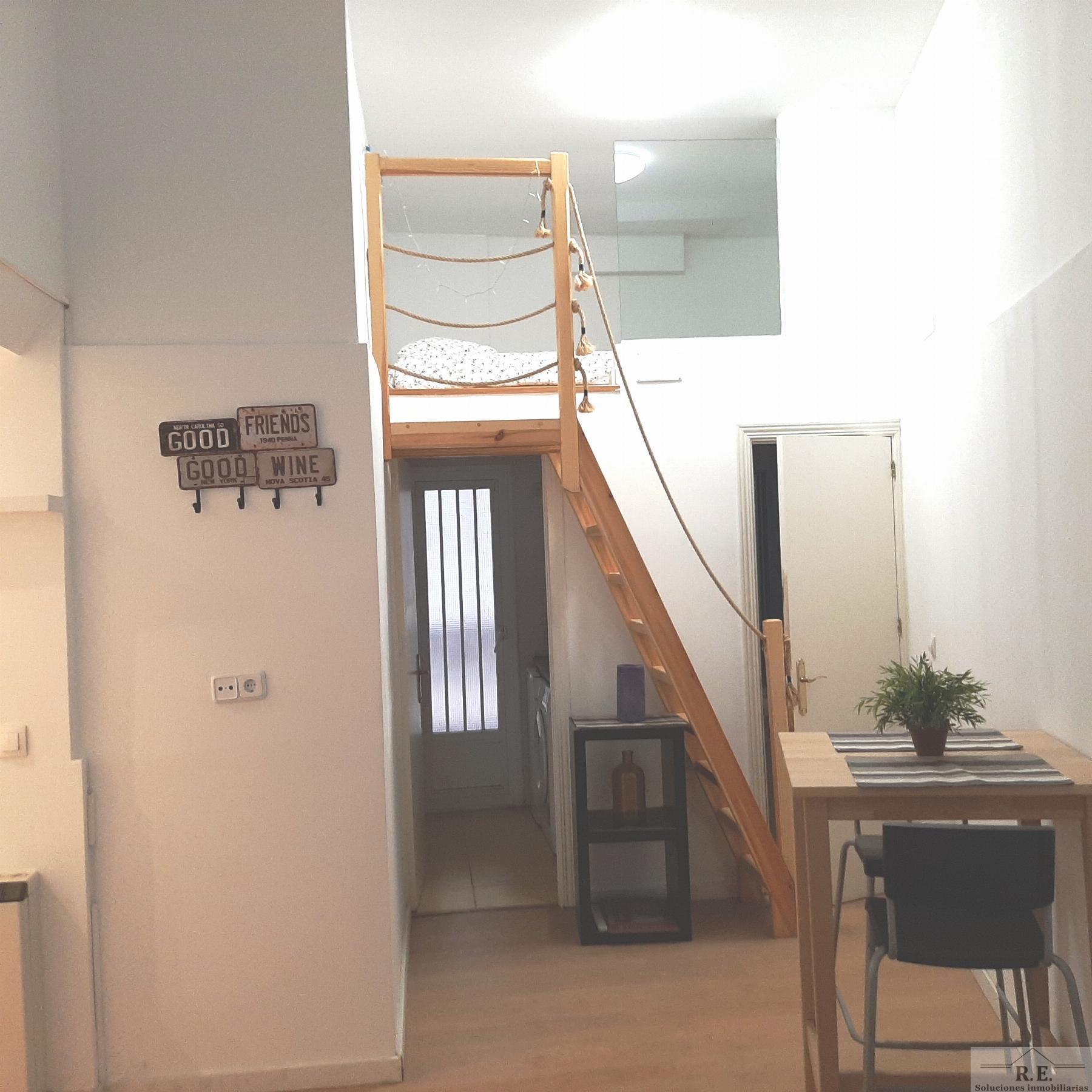 For sale of apartment in Madrid