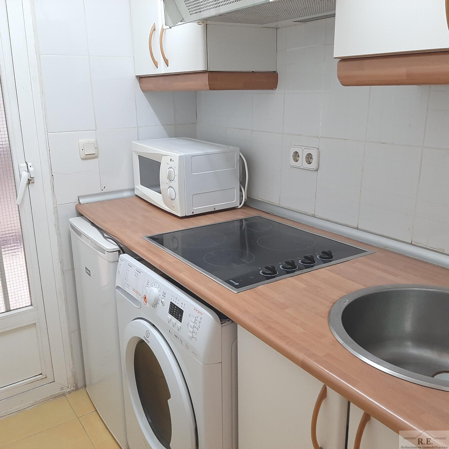 For sale of apartment in Madrid