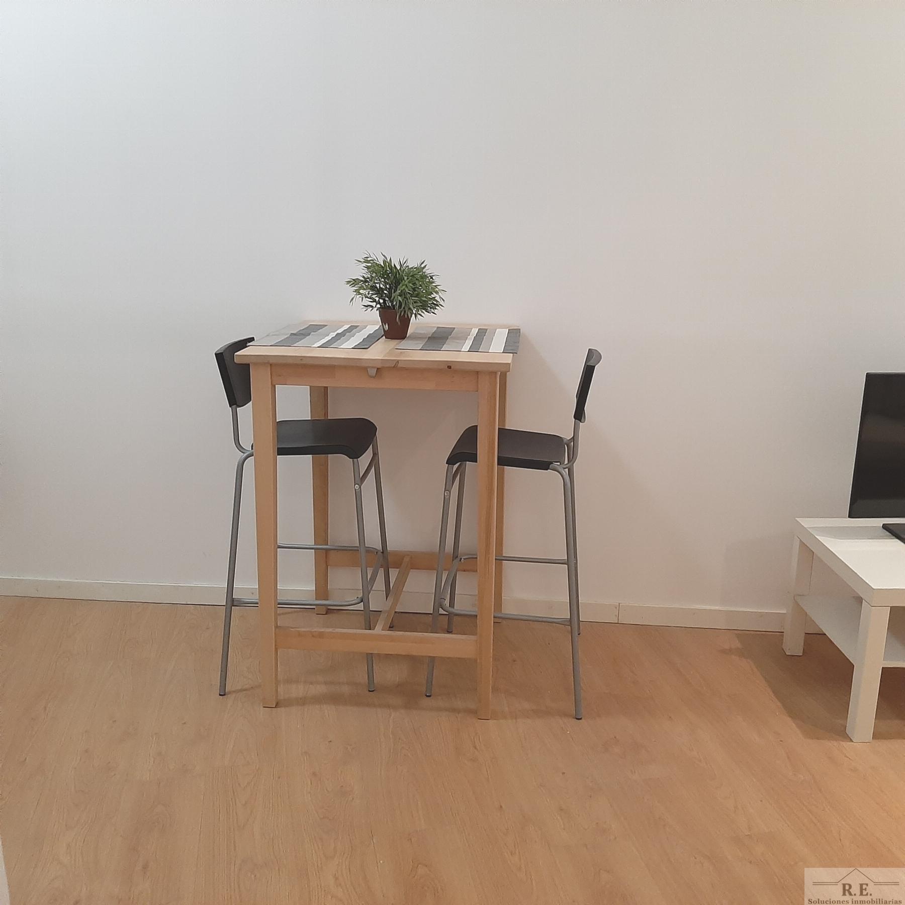 For sale of apartment in Madrid