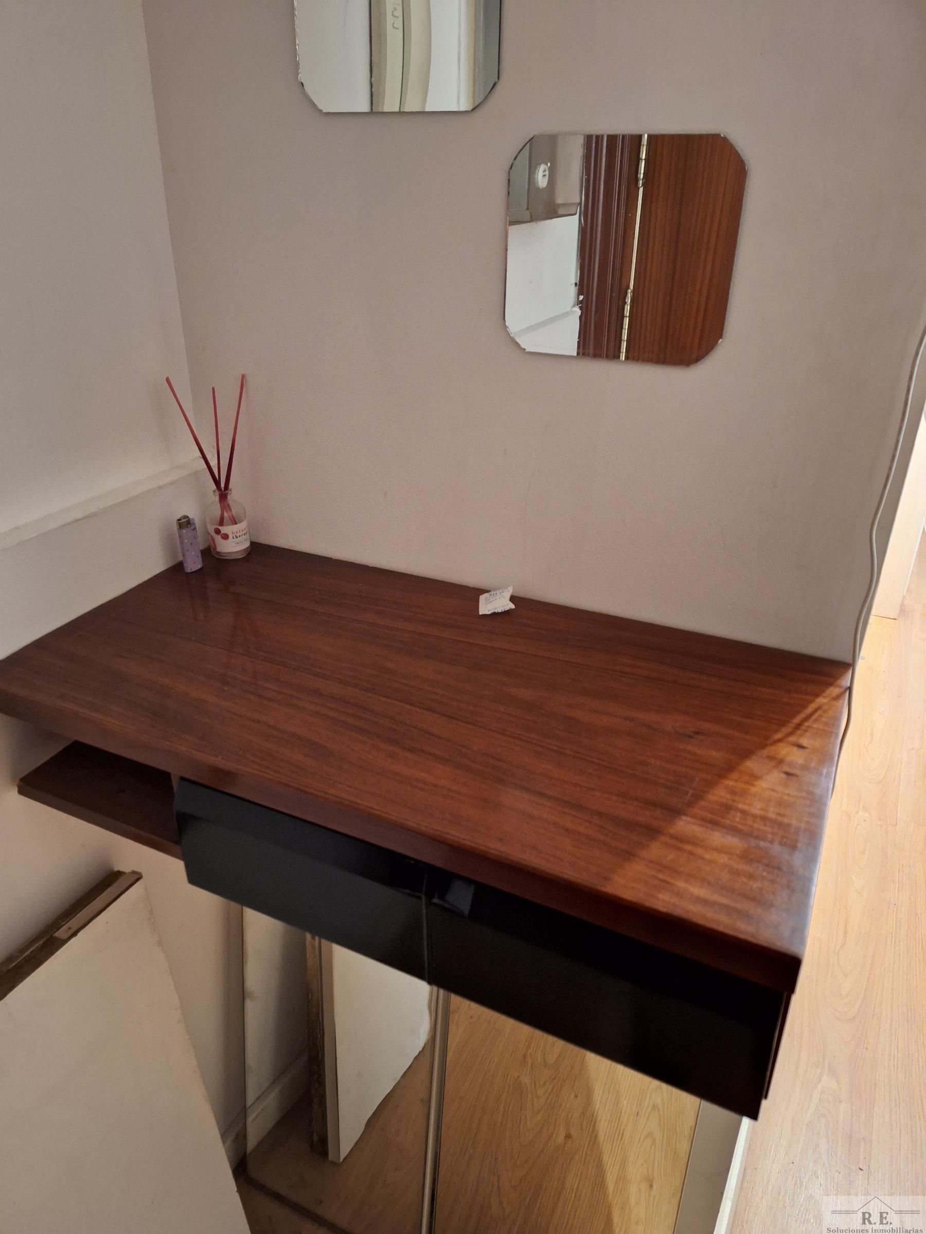 For sale of apartment in Madrid