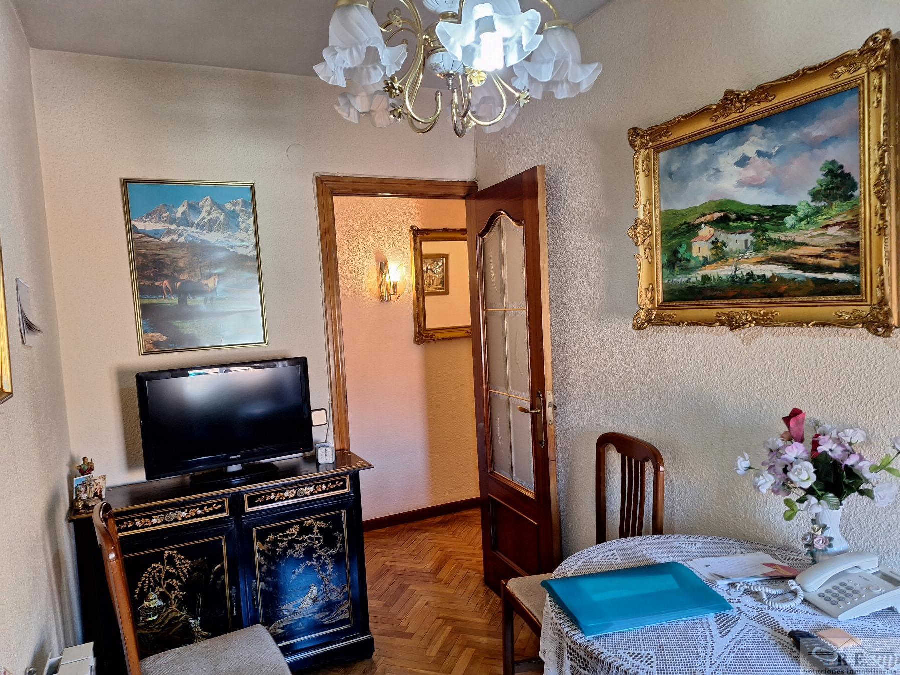 For sale of flat in Madrid