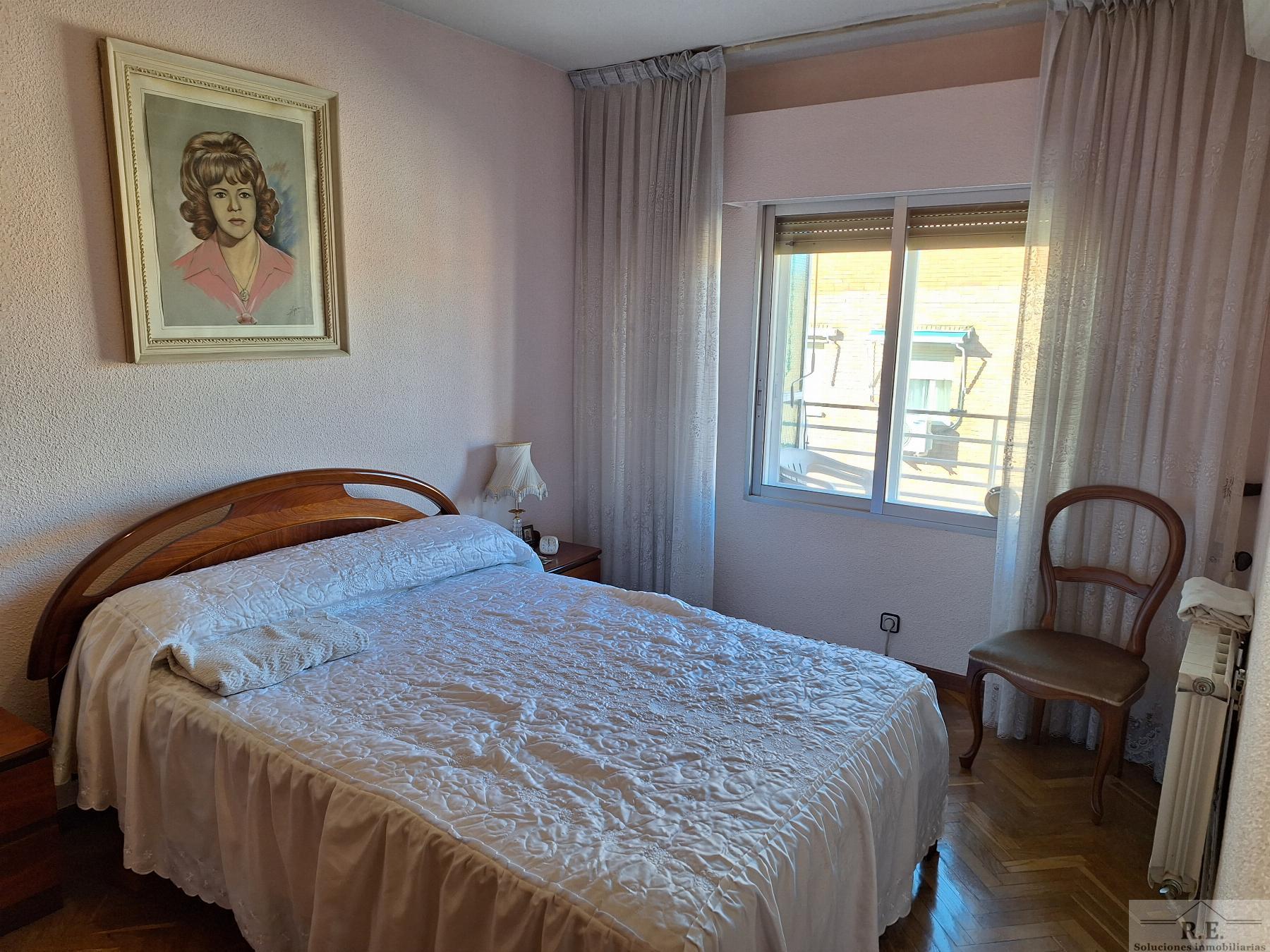 For sale of flat in Madrid