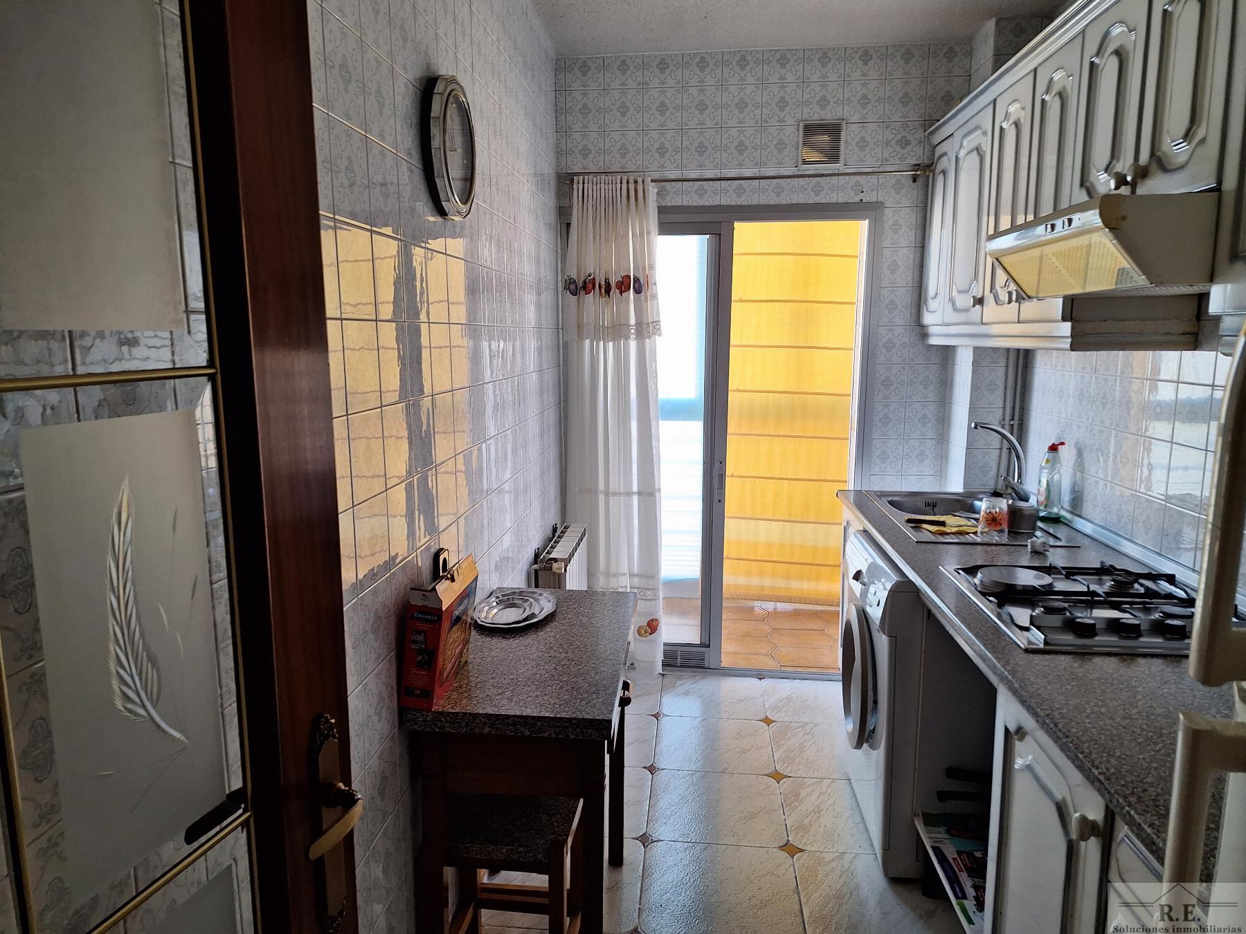 For sale of flat in Madrid
