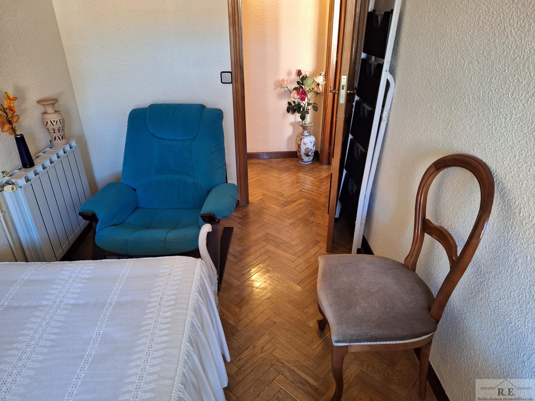For sale of flat in Madrid