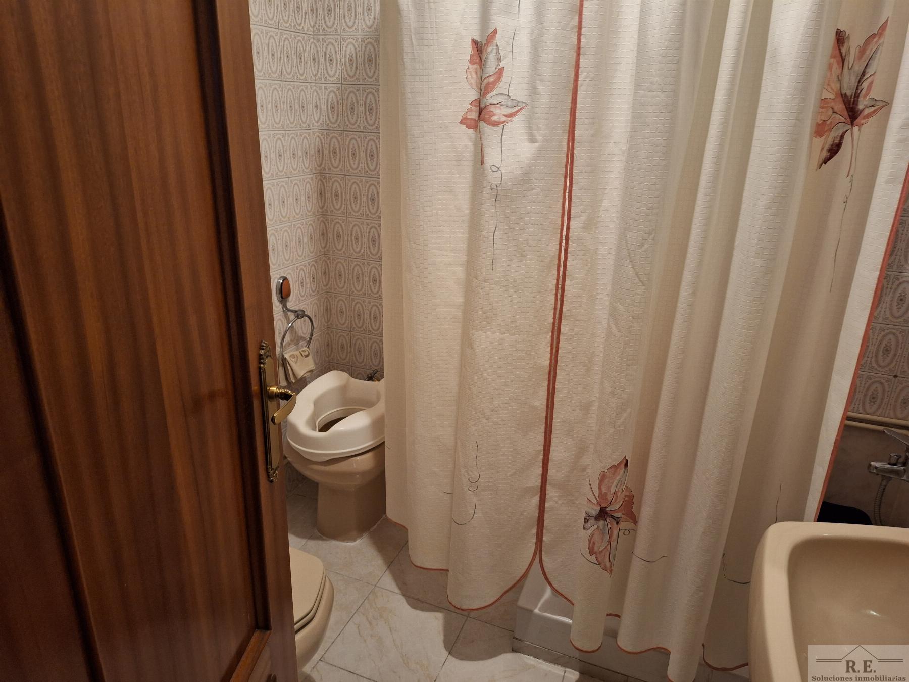 For sale of flat in Madrid